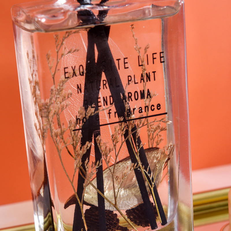 Tuyong palamuti ng bulaklak na walang fire aromatherapy reed diffuser