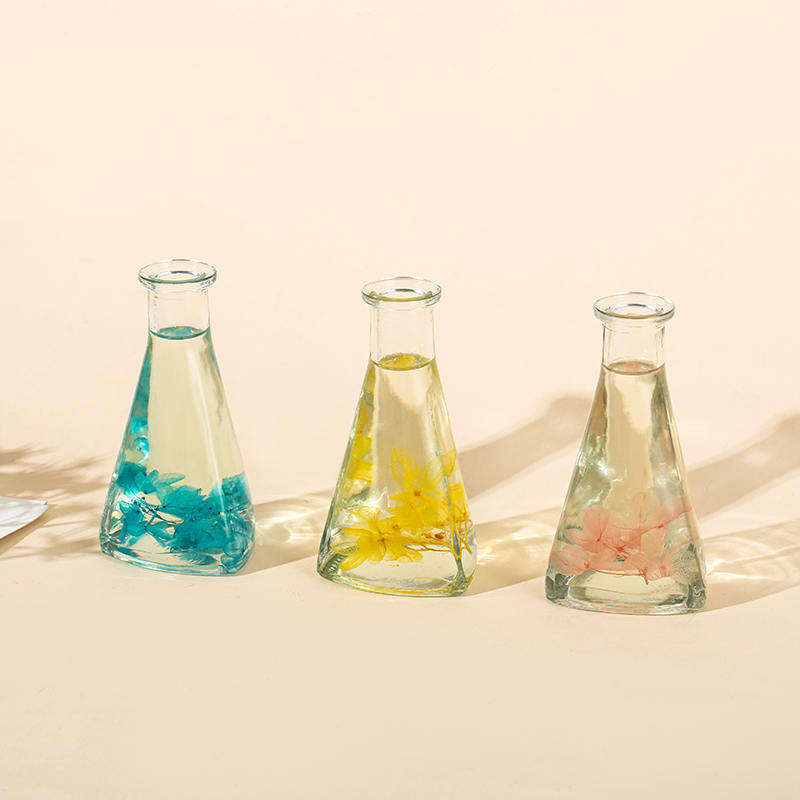 Puno ng ubas pinatuyong bulaklak tatsulok na bote walang apoy panloob na aromatherapy tambo diffuser