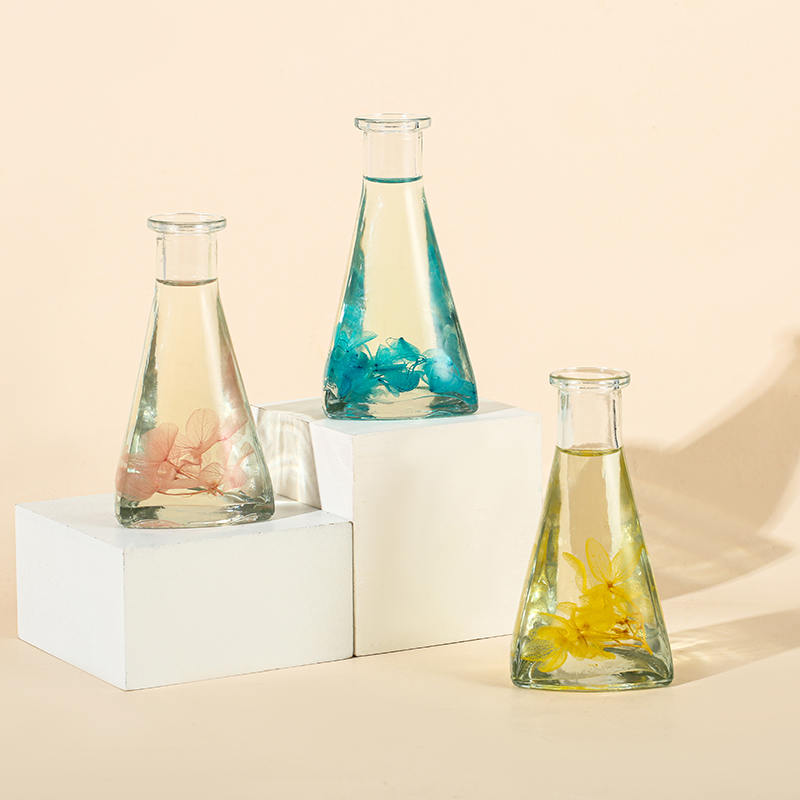 Puno ng ubas pinatuyong bulaklak tatsulok na bote walang apoy panloob na aromatherapy tambo diffuser