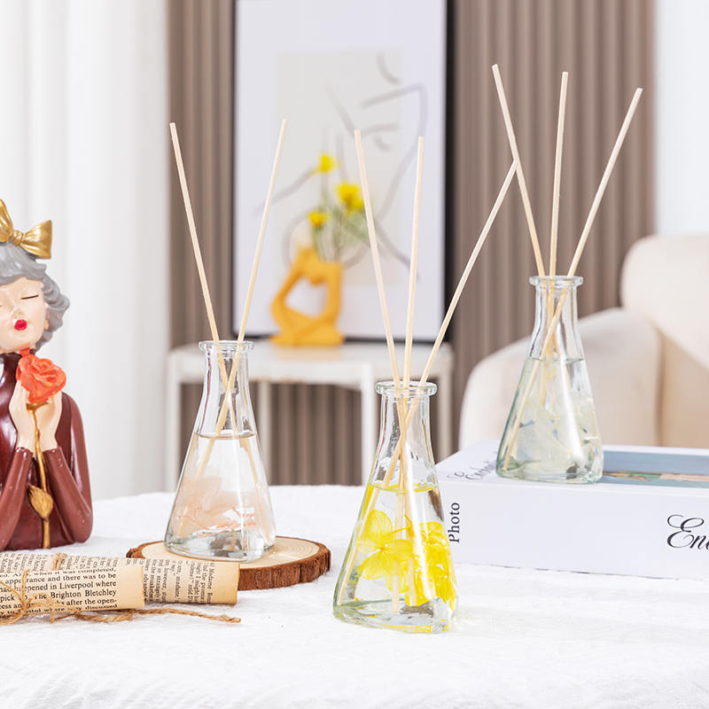 Puno ng ubas pinatuyong bulaklak tatsulok na bote walang apoy panloob na aromatherapy tambo diffuser