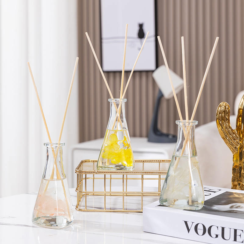 Puno ng ubas pinatuyong bulaklak tatsulok na bote walang apoy panloob na aromatherapy tambo diffuser