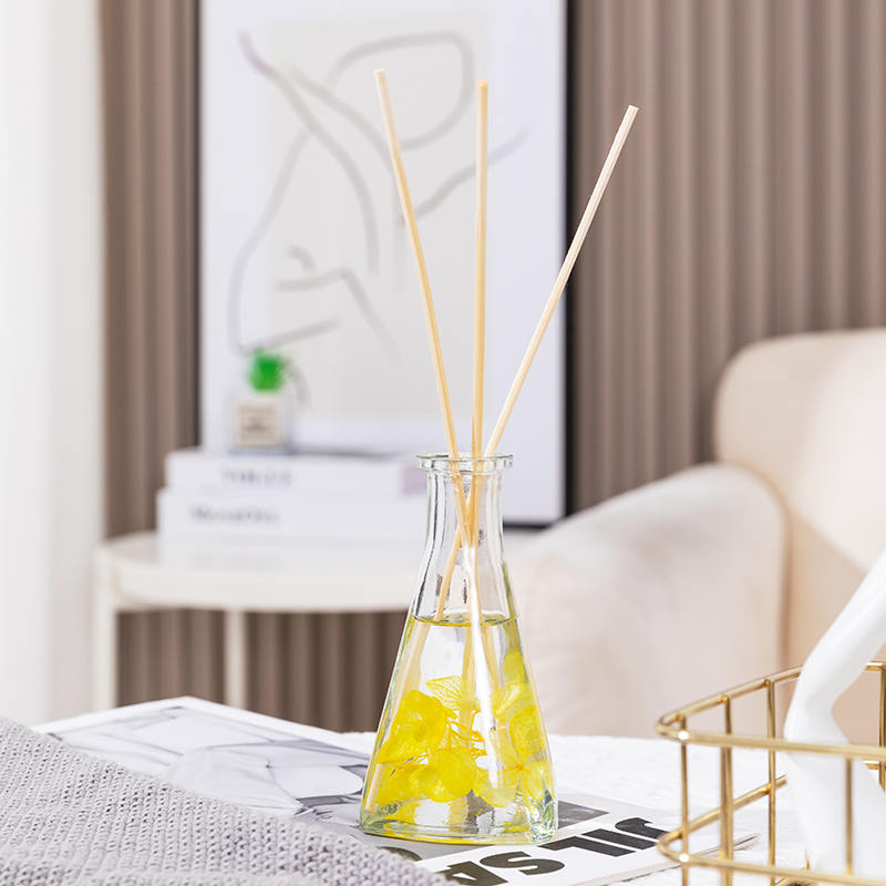 Puno ng ubas pinatuyong bulaklak tatsulok na bote walang apoy panloob na aromatherapy tambo diffuser