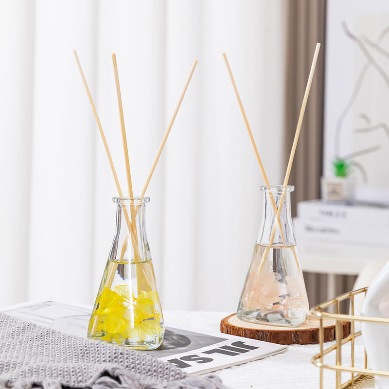 Puno ng ubas pinatuyong bulaklak tatsulok na bote walang apoy panloob na aromatherapy tambo diffuser