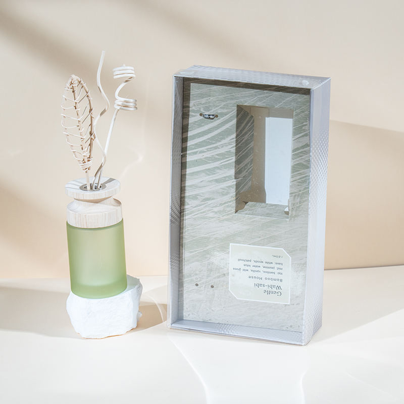 High cylindrical glass flask premium reed diffuser na may wooden stick-aroma diffuser vendor