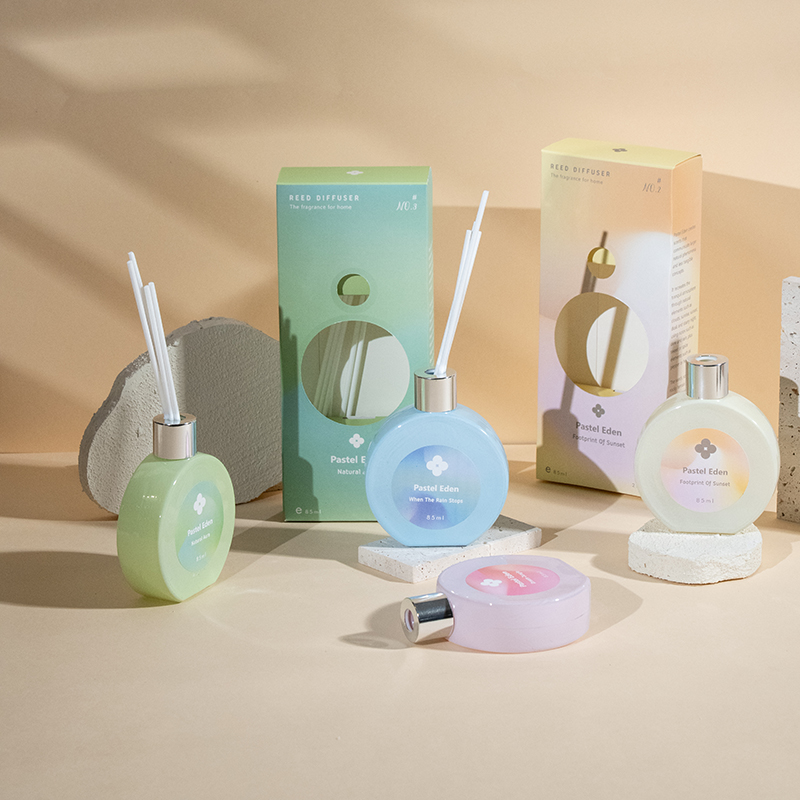 Klasikong bote ng pabango na pabango sa bahay-pabango sa bahay