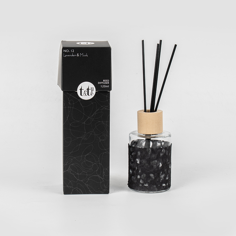 Klasikong bilog na bote ng salamin na may takip na gawa sa kahoy sa magandang paper deco reed diffuser-home fragrance vendor