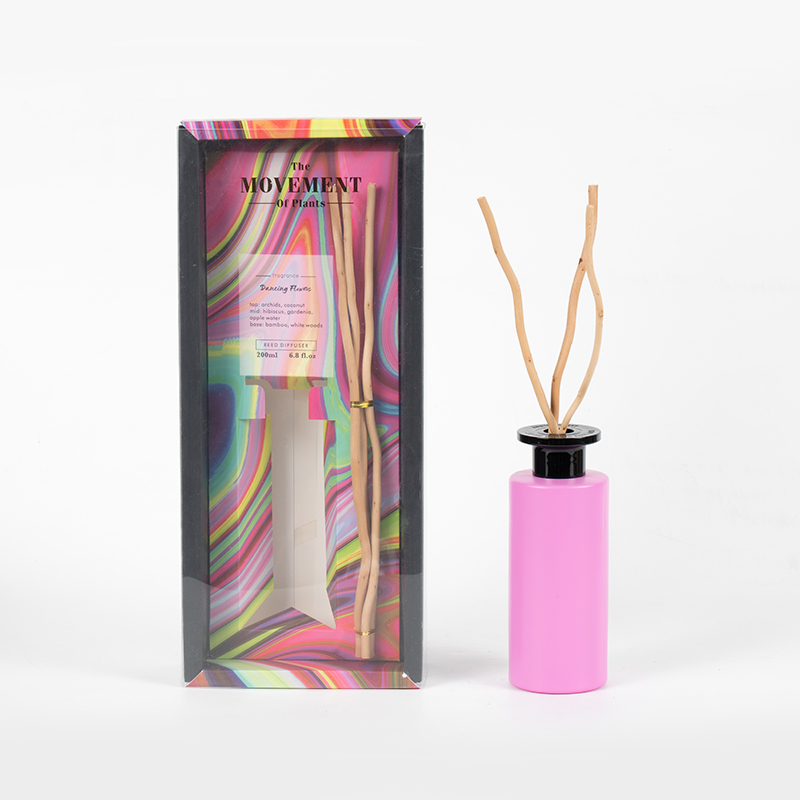 Bilog na malinaw na bote ng salamin na may mataas na volatility na may wooden stick reed diffuser-premium na bote ng aromatherapy