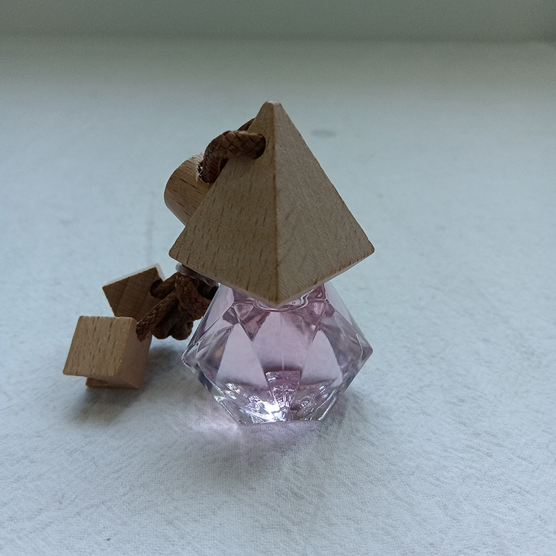 Triangular na hugis brilyante na Hanging Air Freshener ng Kotse/Car Air Freshener Diffuser/Aromatic na Air Fresh ng Kotse/Pabango ng Kotse na nakabitin